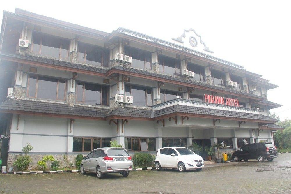 Hotel Parama Пунчак Экстерьер фото