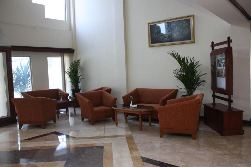 Hotel Parama Пунчак Экстерьер фото